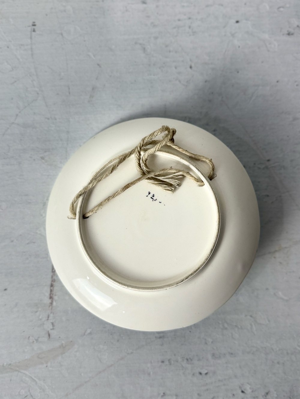 Vintage Napco 3D Ceramic Bird Wall Plate Goldfinch Cottagecore - Picture 2 of 3